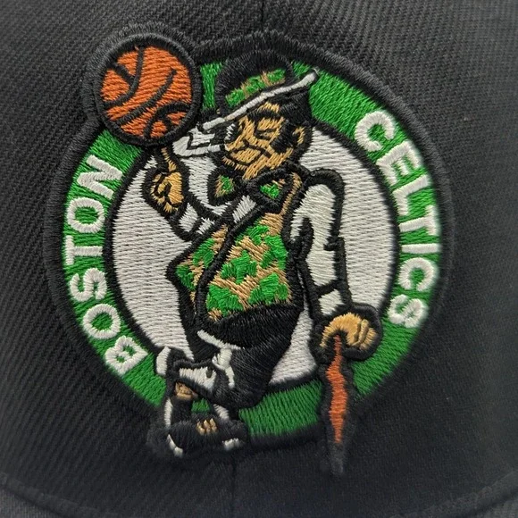 Ultra Game NBA Boston Celtics Around The Way Trucker Hat Black Snapback VGMG318F - Picture 4 of 12